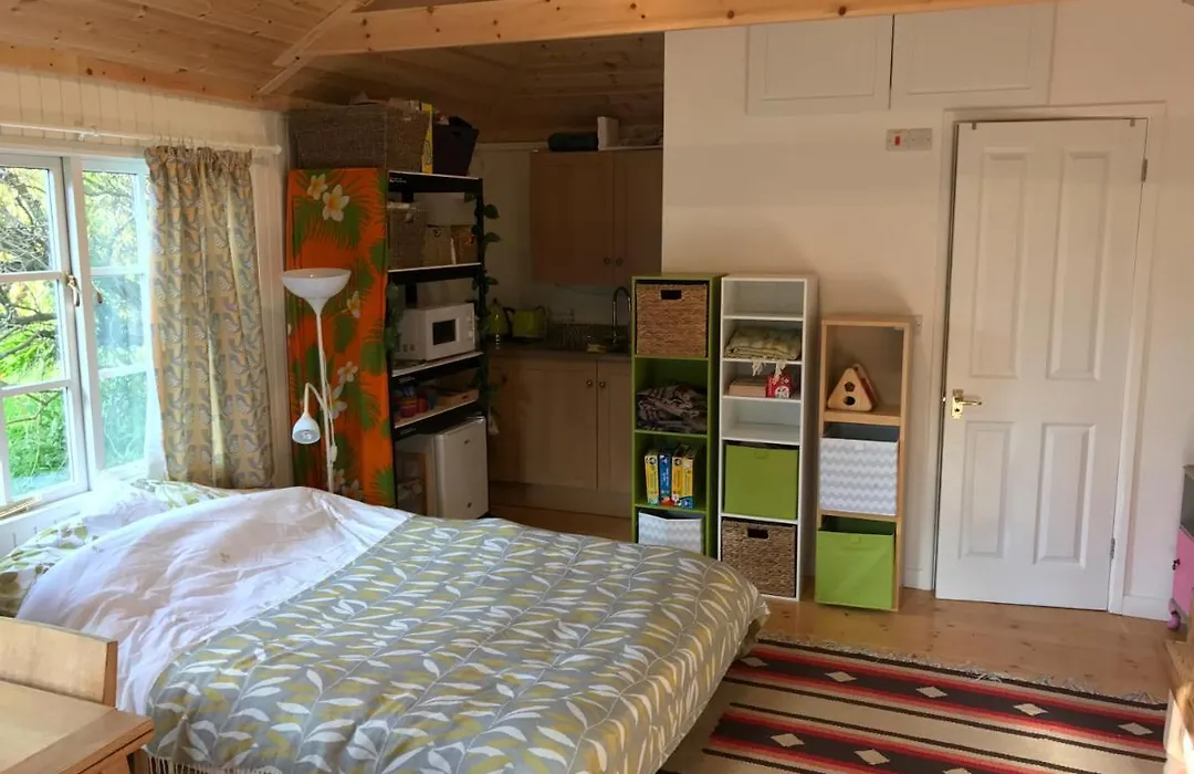 Crabapple Cottage B&B-1